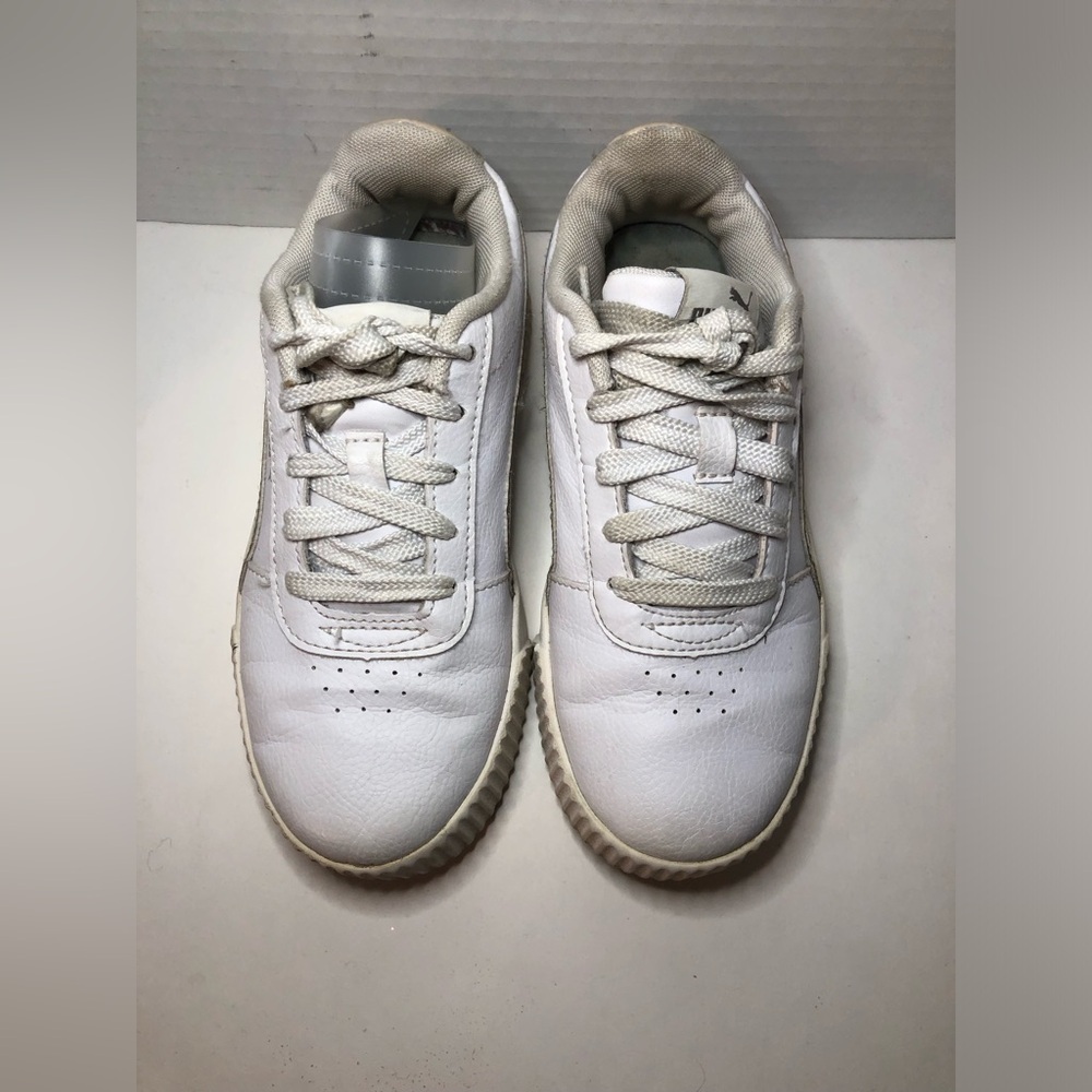 Puma White and Silver Sneakers - Picture 9 of 16